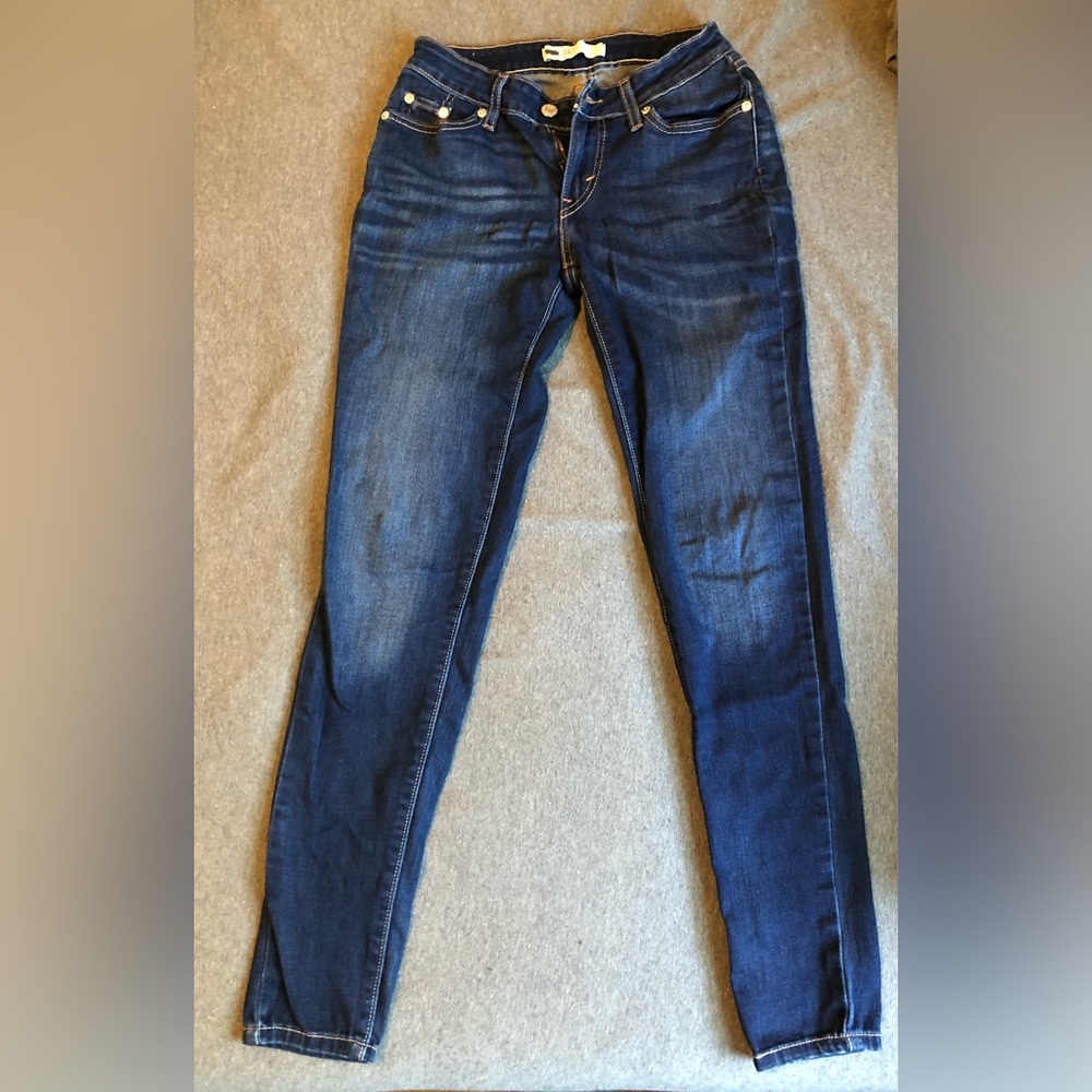 Levi’s skinny jeans size 26